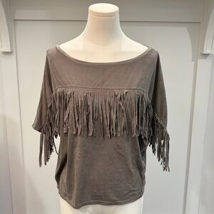 Bershka Smokey Taupe Women's Fringe T-Shirt NWOT Size Small